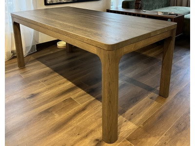 ĄŽUOLO MASYVO OVALUS VALGOMOJO STALAS - KARARA, ĄŽUOLINĖS KOJOS